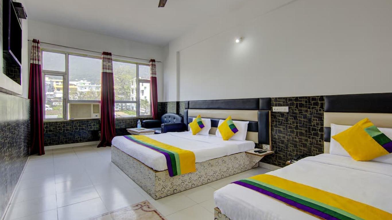 Itsy Hotels Satya Shree
