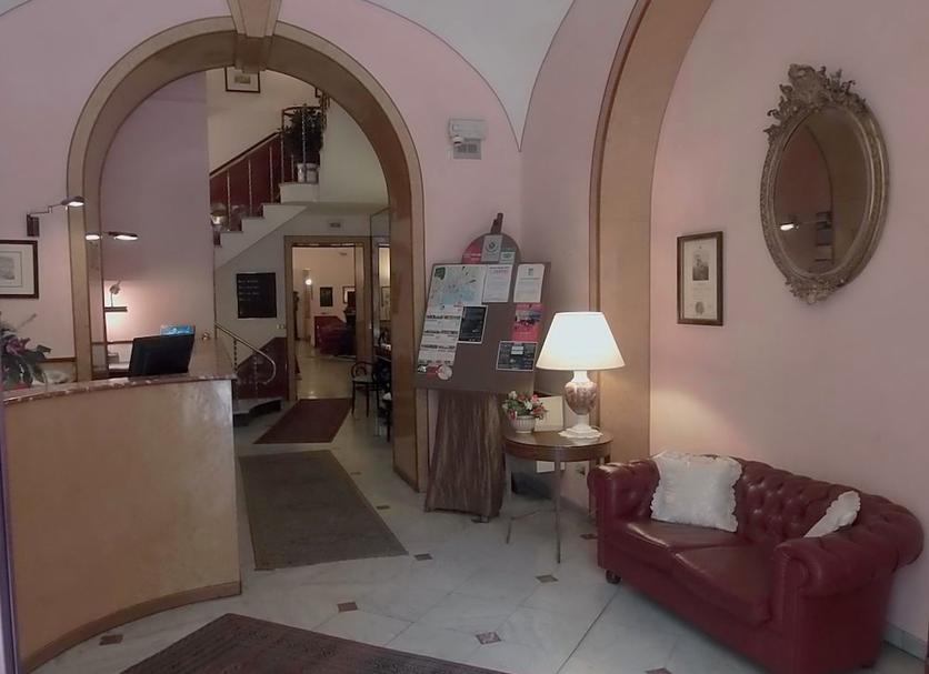 Hall Foto