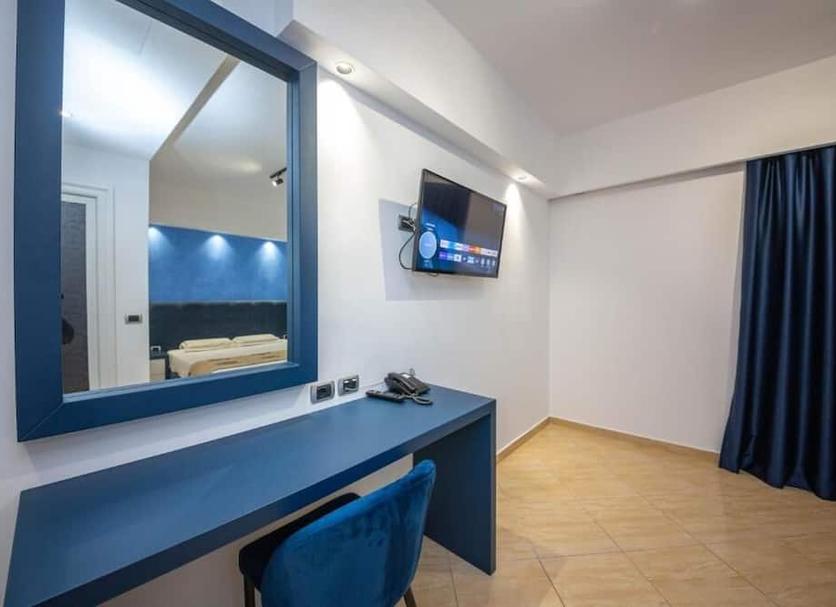 Comodidade do quarto Foto