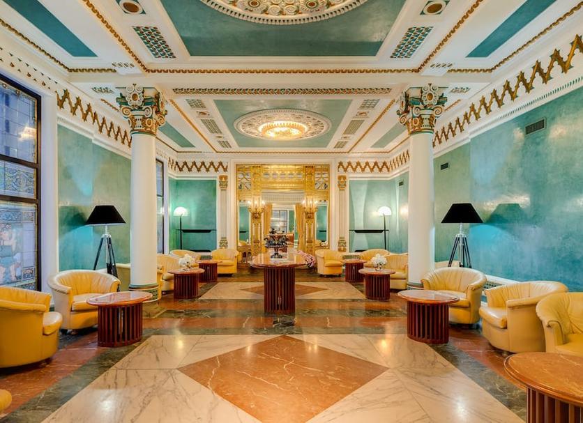 Hall Foto