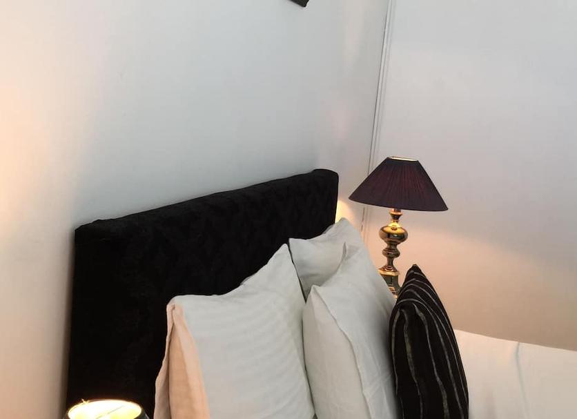 Comodidade do quarto Foto