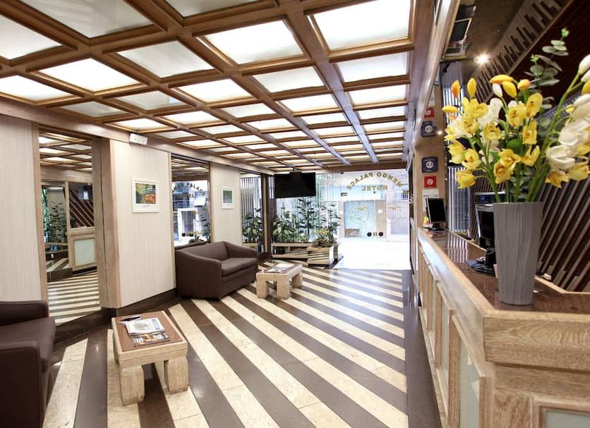 Hall Foto