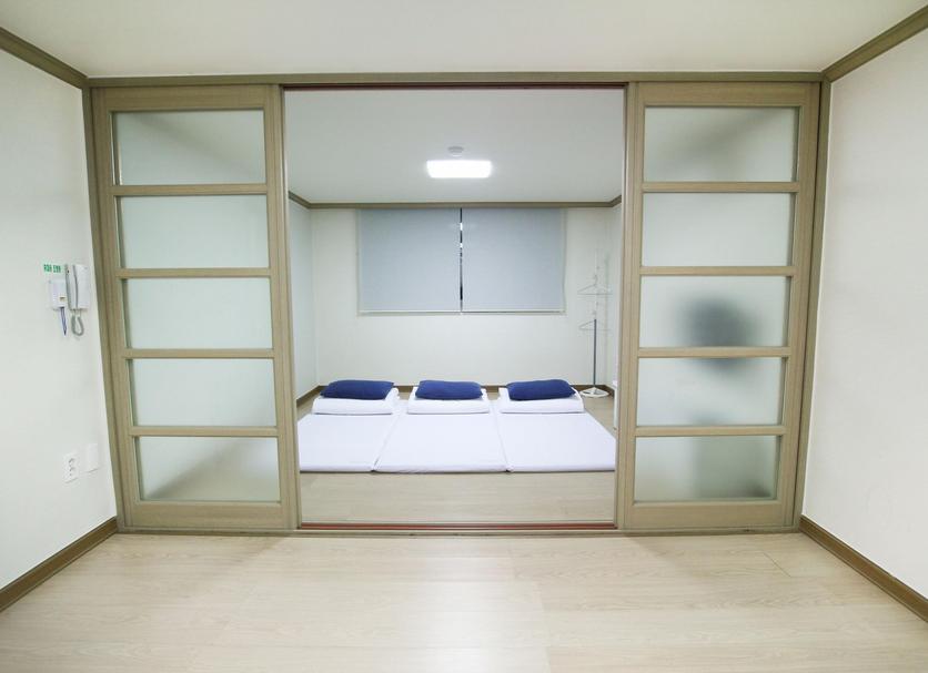 Comodidade do quarto Foto
