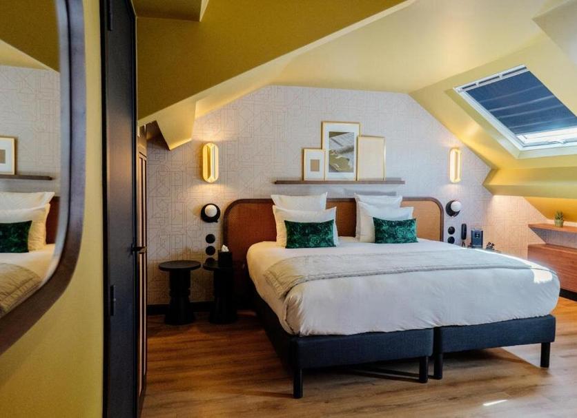 Quarto Foto