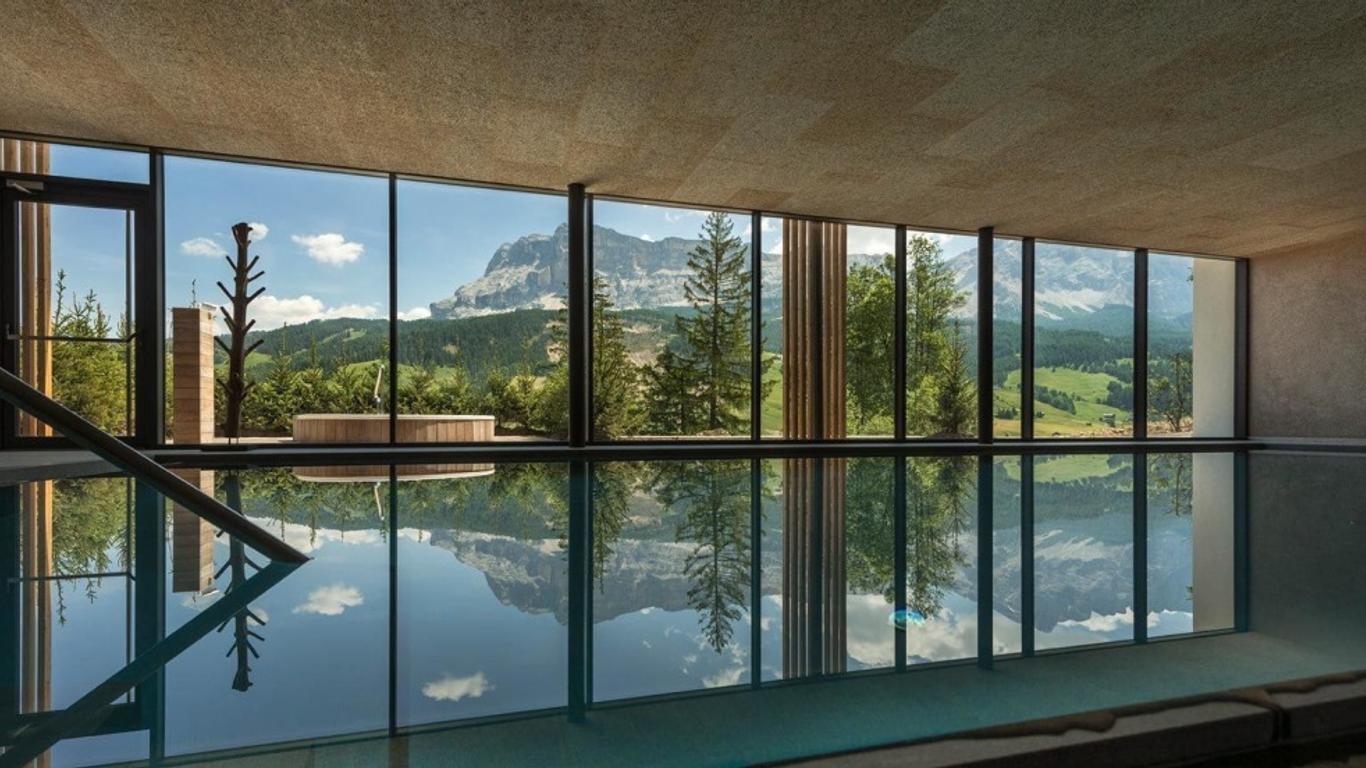 Hotel Lech Da Sompunt