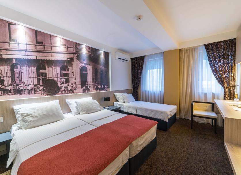 Quarto Foto
