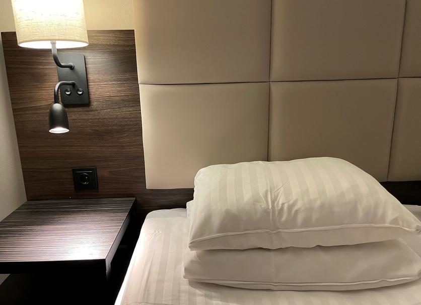Comodidade do quarto Foto