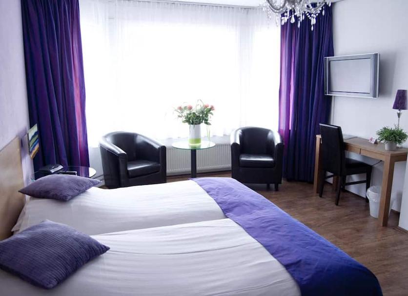 Quarto Foto