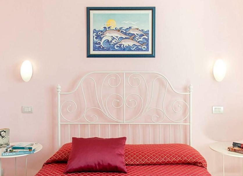 Comodidade do quarto Foto
