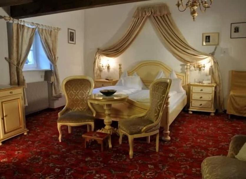 Quarto Foto