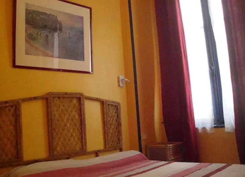 Comodidade do quarto Foto