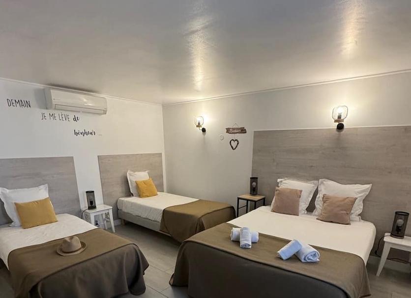 Quarto Foto
