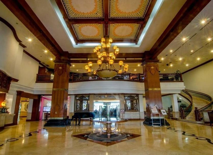 Hall Foto