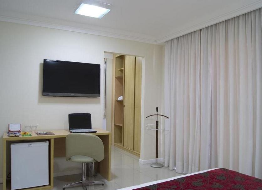 Comodidade do quarto Foto