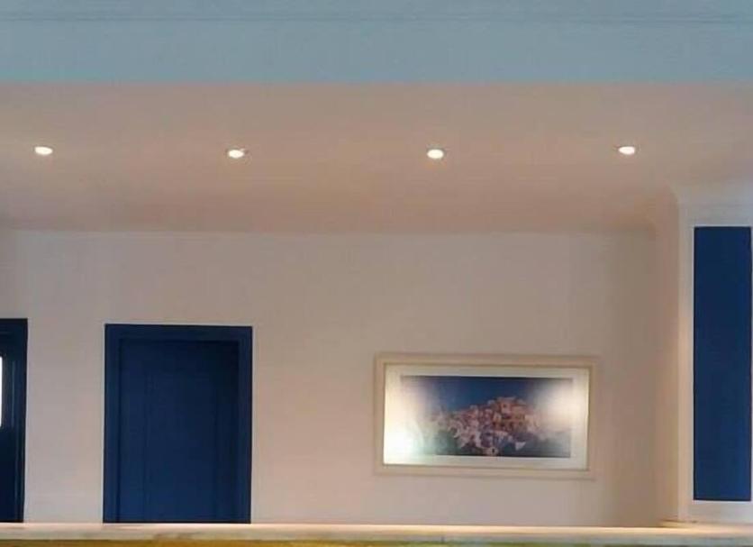 Comodidade do quarto Foto