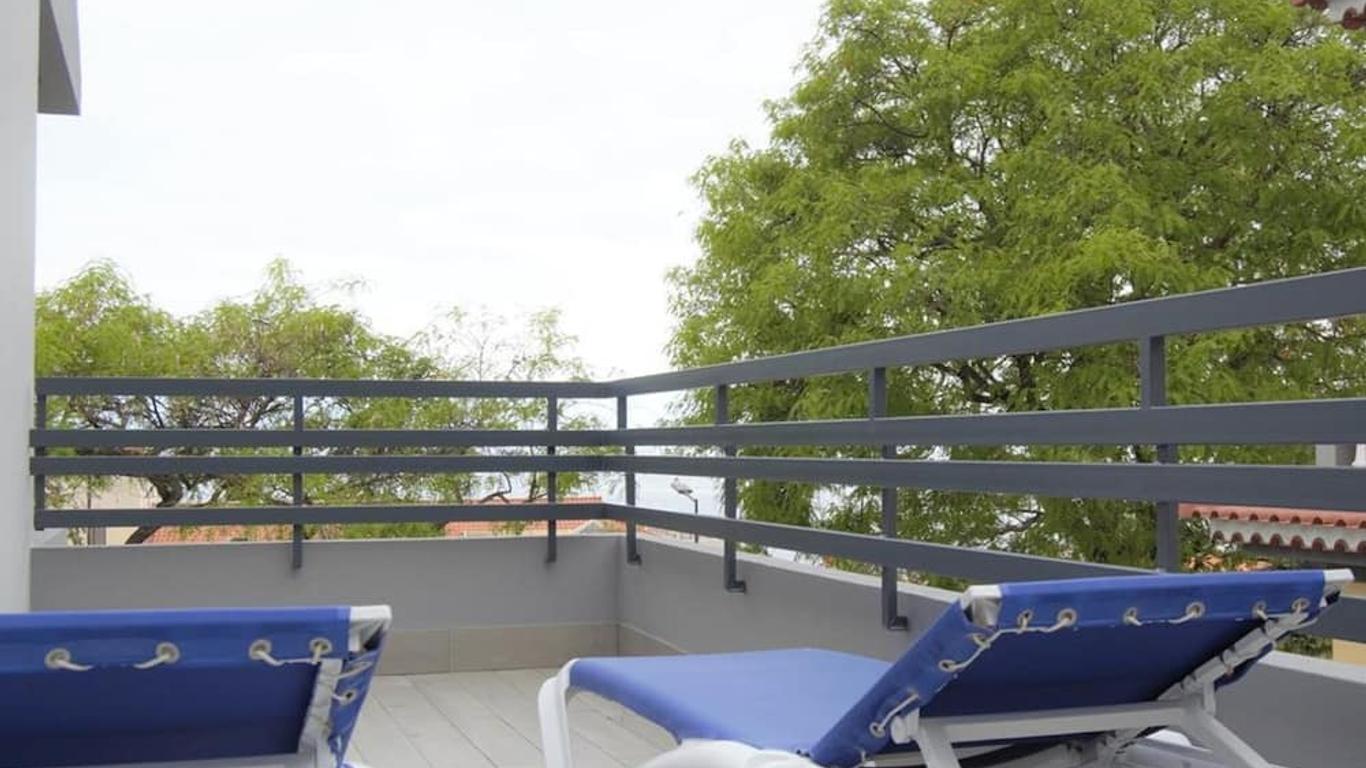Apartamentos Turísticos Vitoria by Petit Hotels