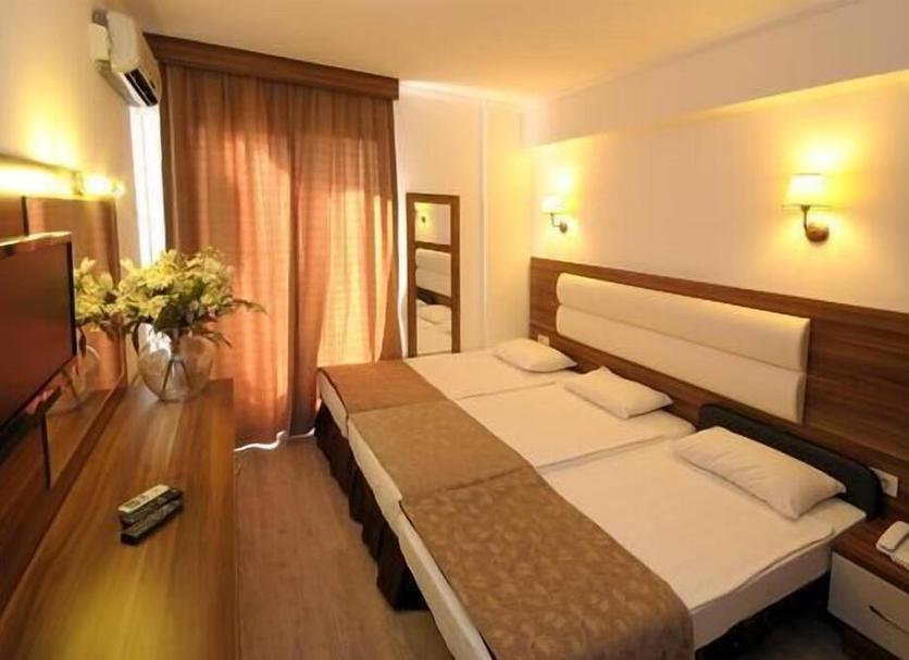 Quarto Foto