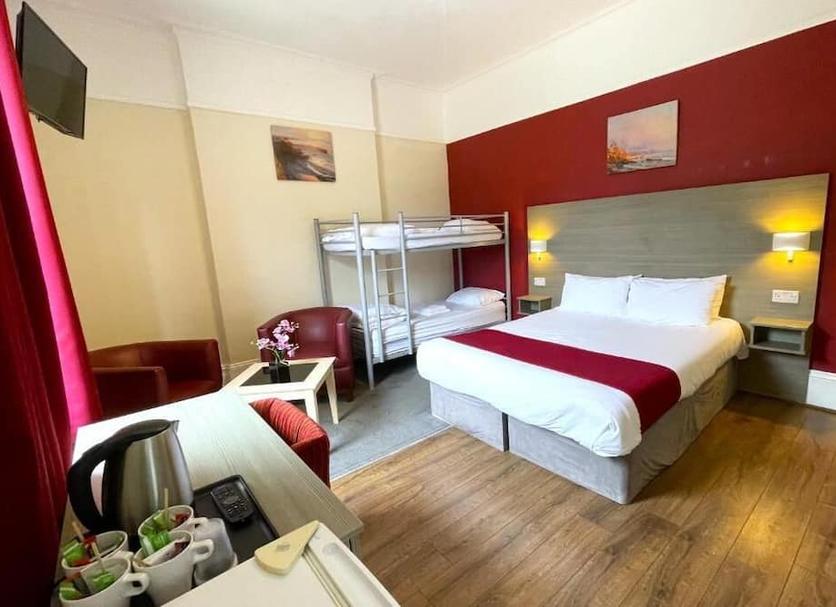 Quarto Foto