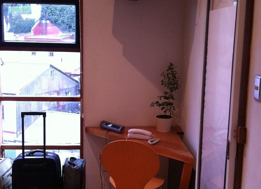 Comodidade do quarto Foto