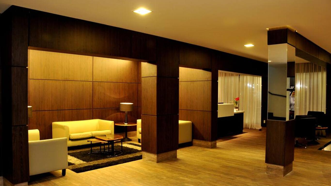 Cordilheira Hotel