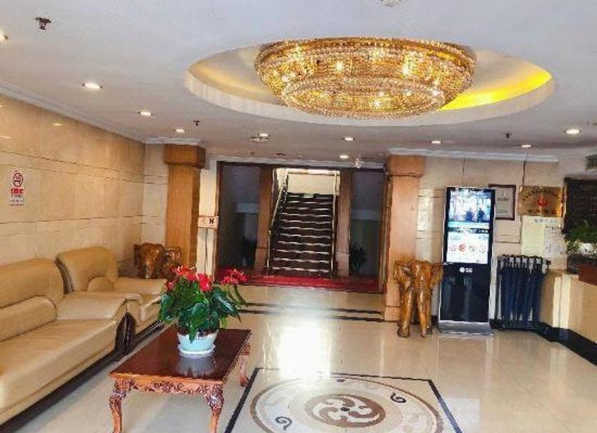 Hall Foto