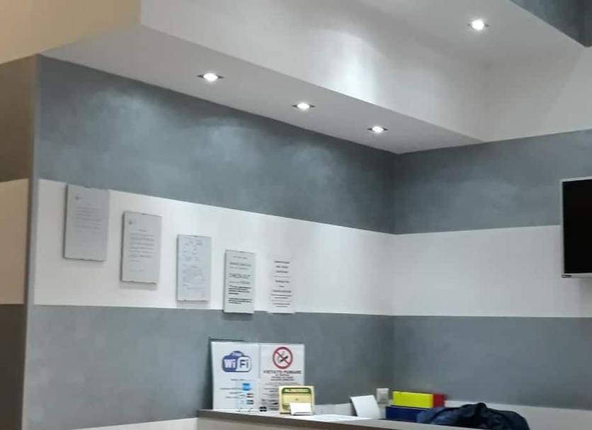 Comodidade do quarto Foto