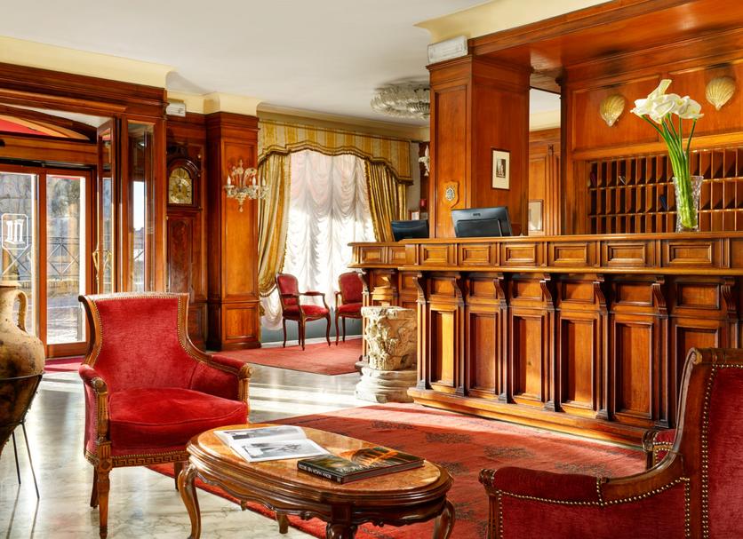 Hall Foto