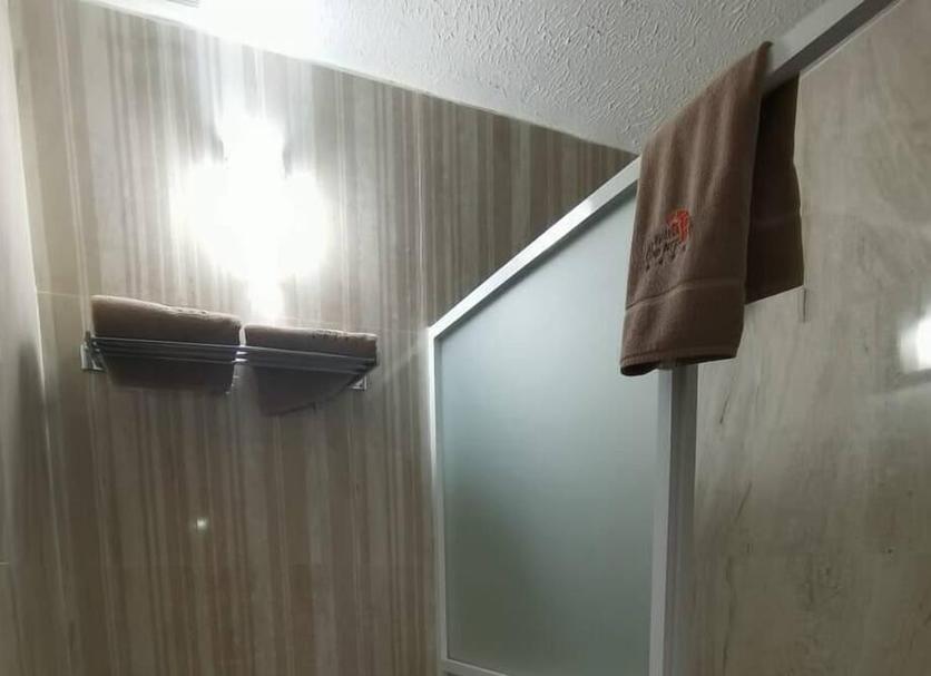 Comodidade do quarto Foto