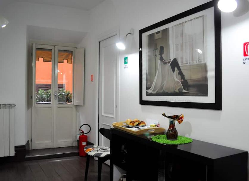 Comodidade do quarto Foto