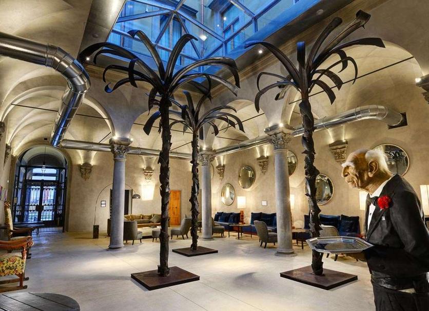 Hall Foto