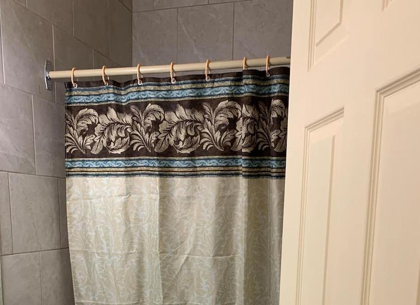 Comodidade do quarto Foto