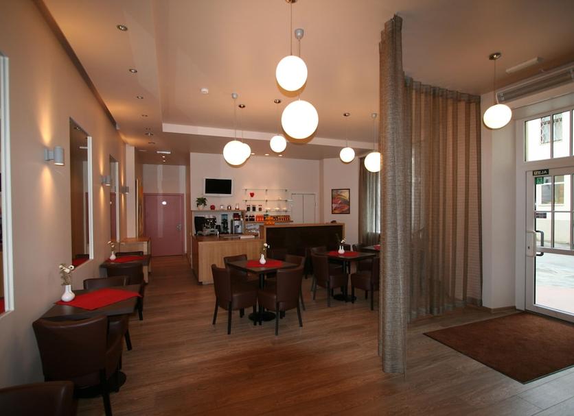 Hall Foto