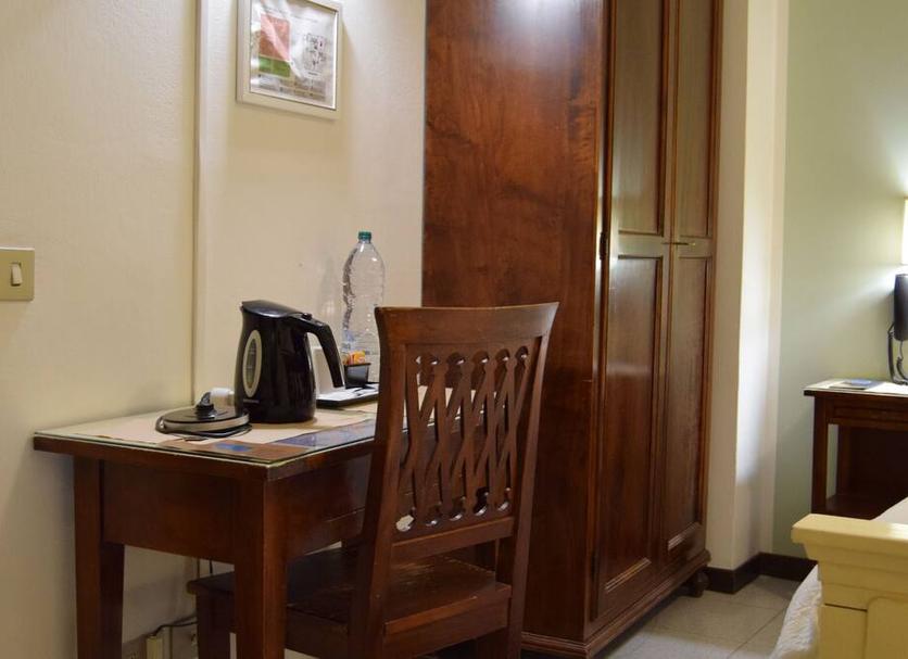 Comodidade do quarto Foto