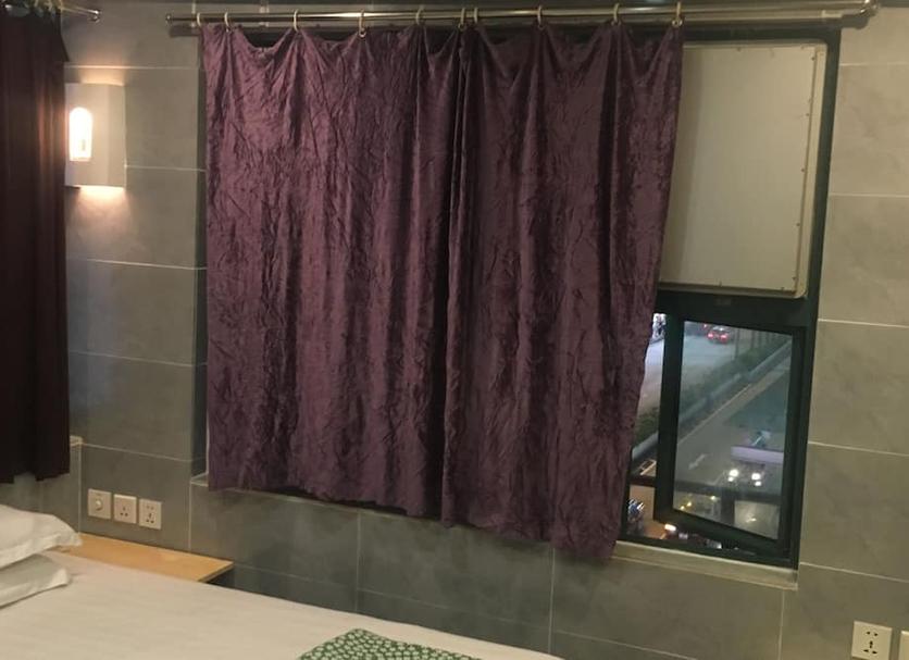 Comodidade do quarto Foto
