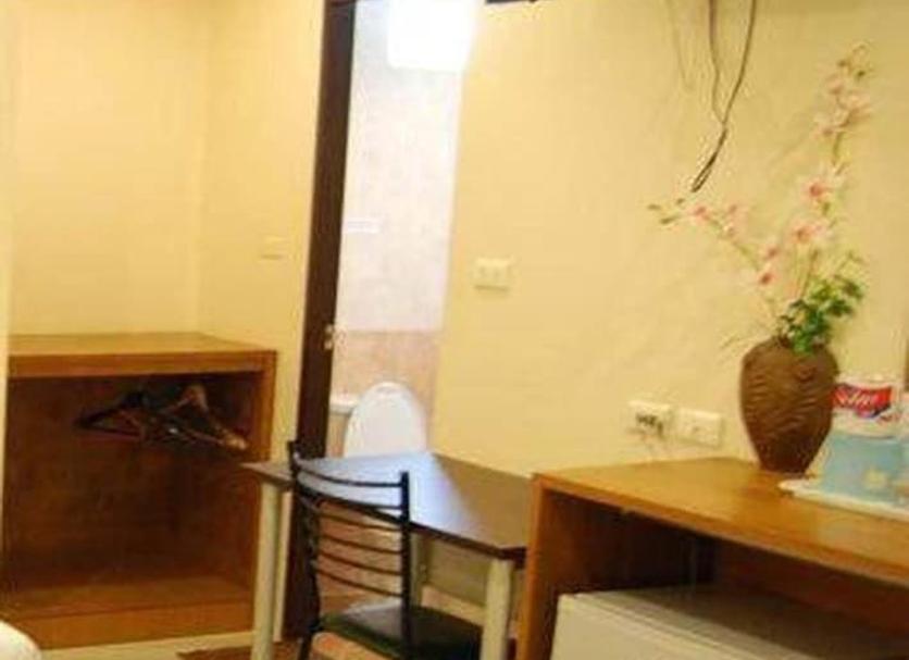 Comodidade do quarto Foto