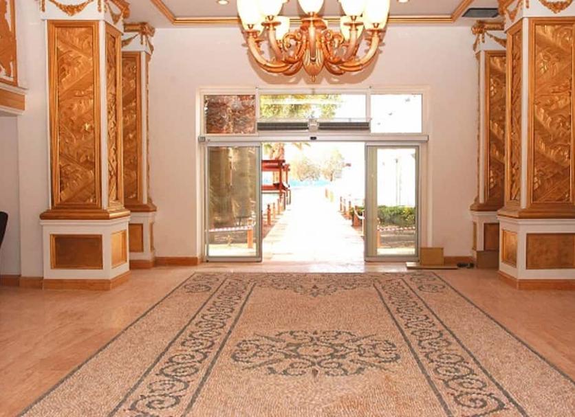 Hall Foto