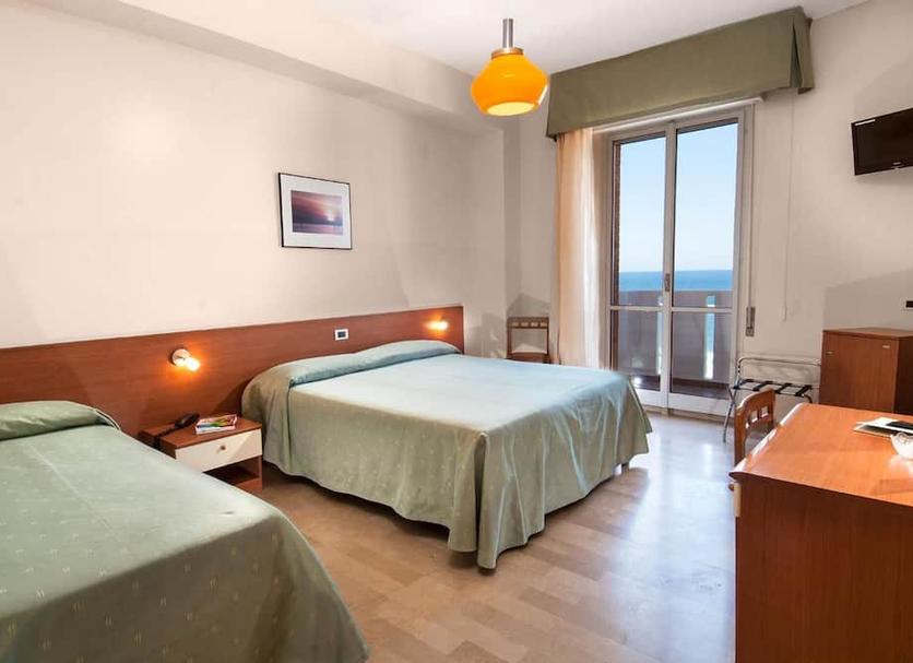 Quarto Foto