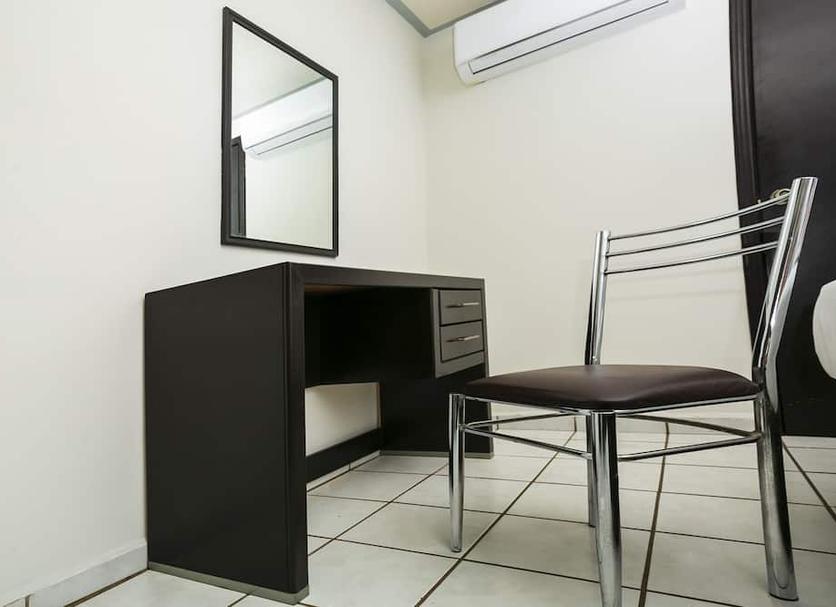 Comodidade do quarto Foto