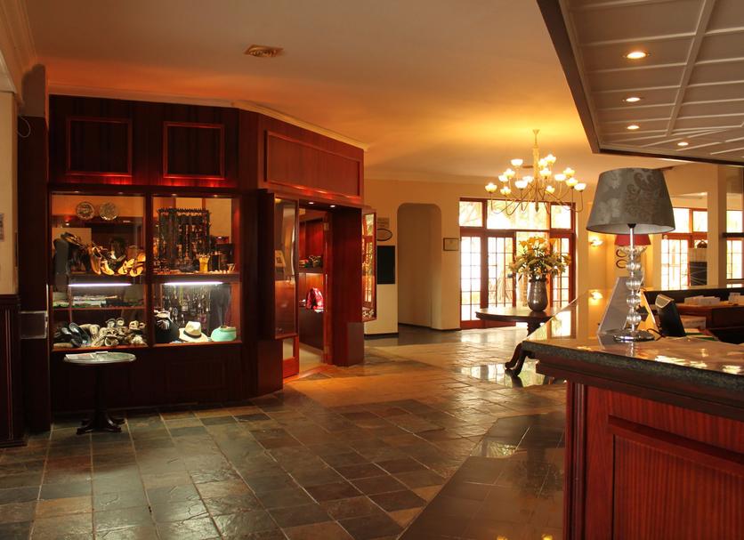 Hall Foto