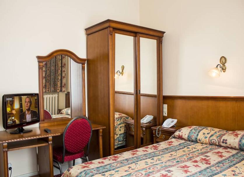 Quarto Foto
