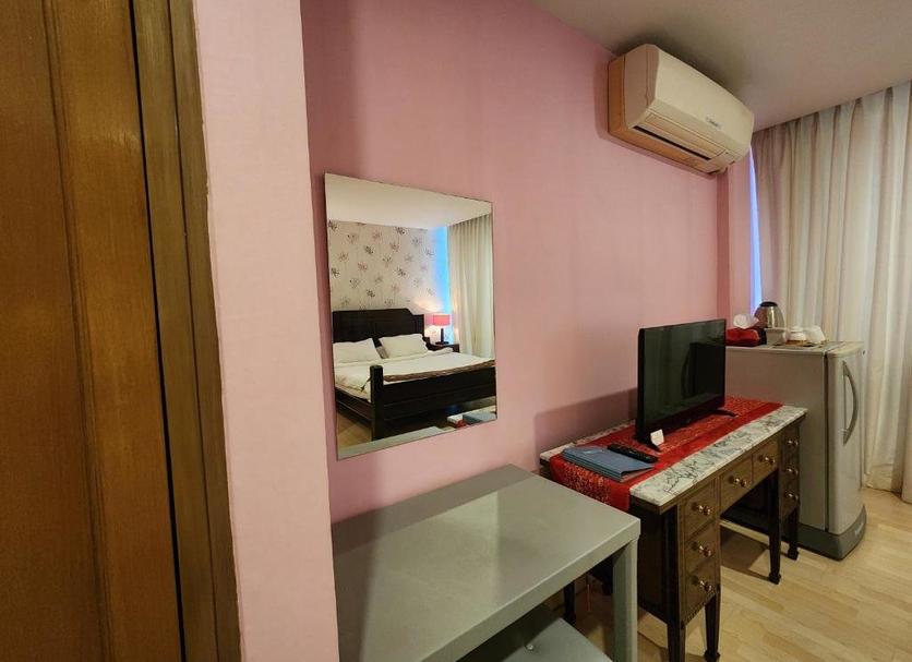 Comodidade do quarto Foto