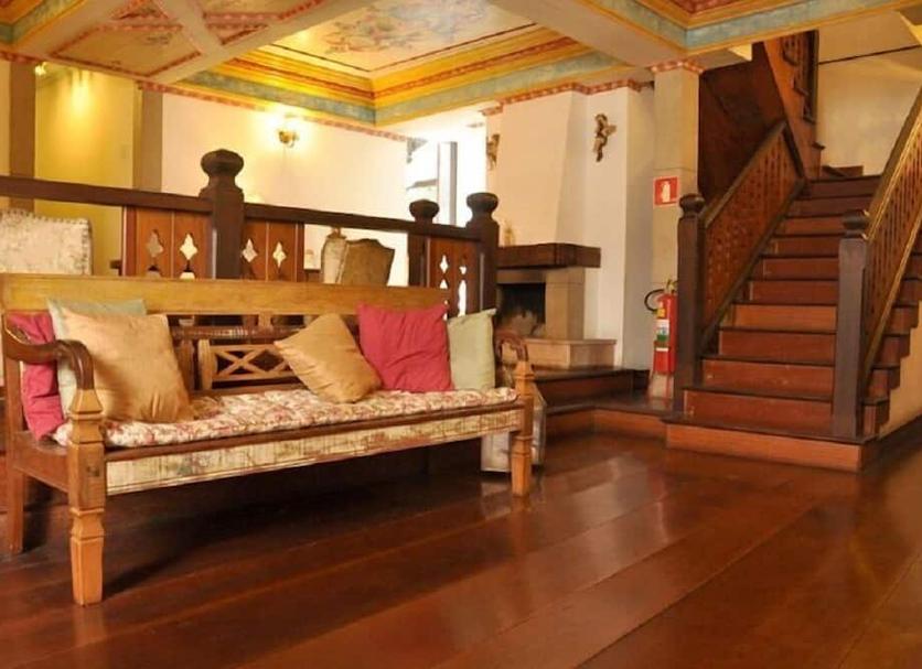 Hall Foto