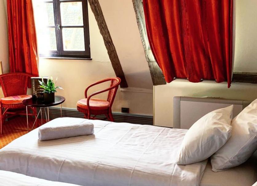 Quarto Foto