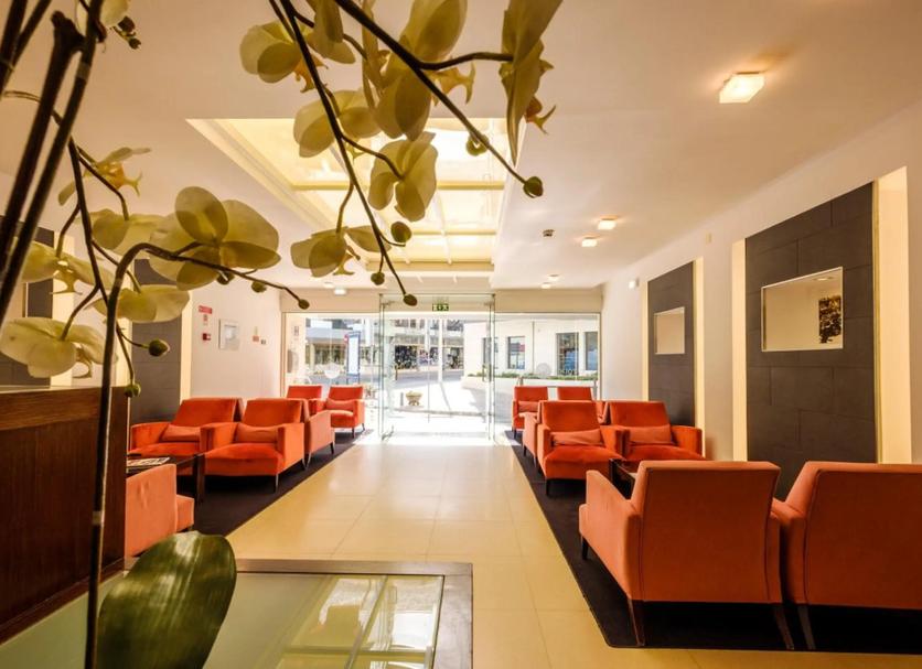 Hall Foto