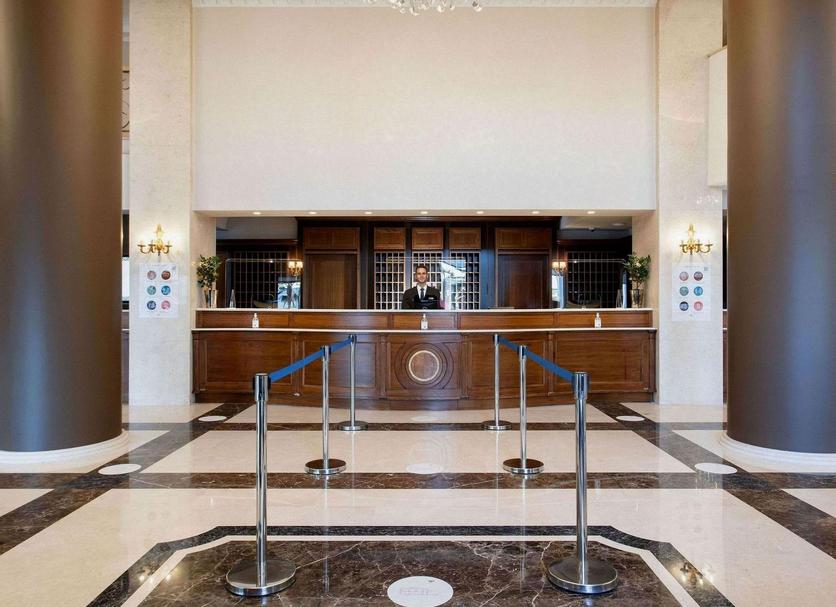 Hall Foto