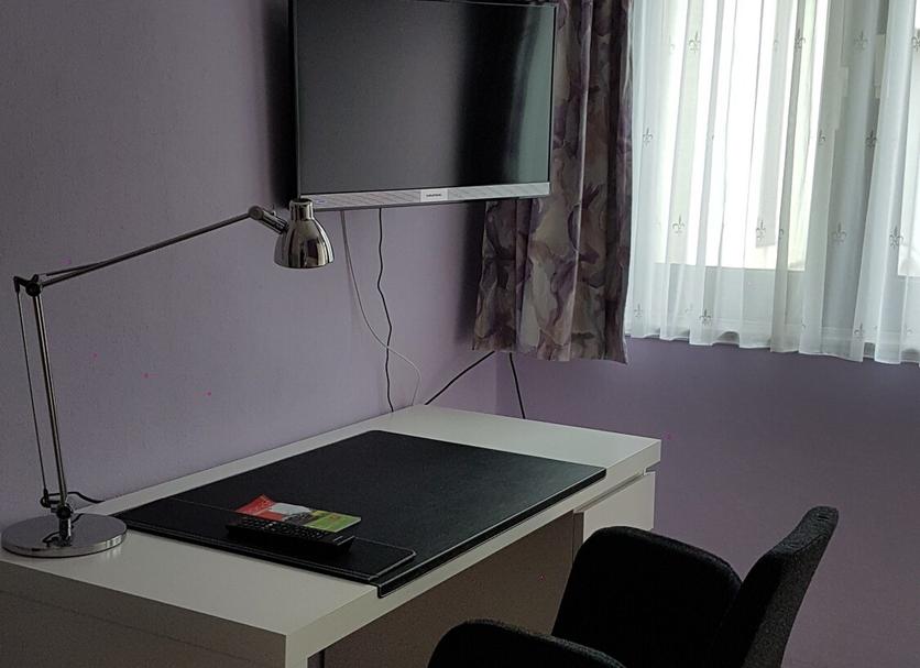 Comodidade do quarto Foto