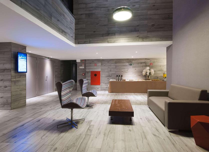 Hall Foto