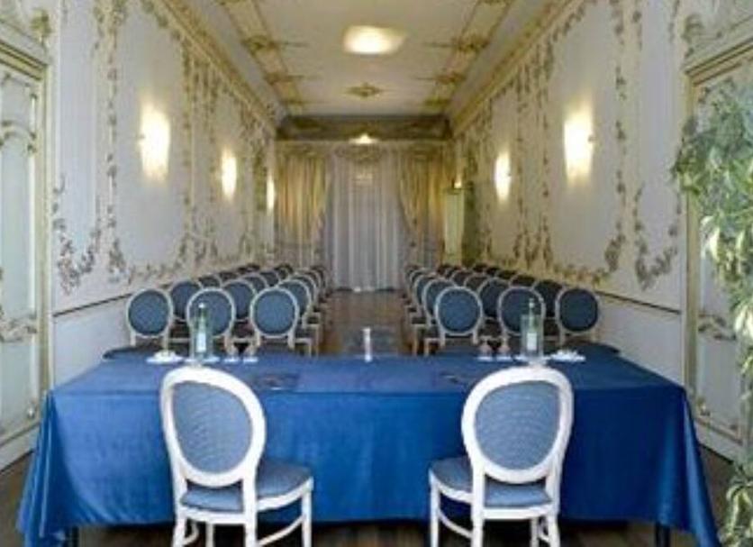 Sala de conferências Foto