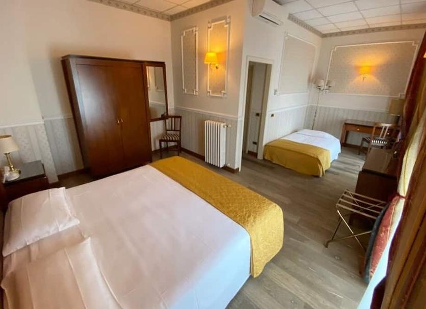 Quarto Foto