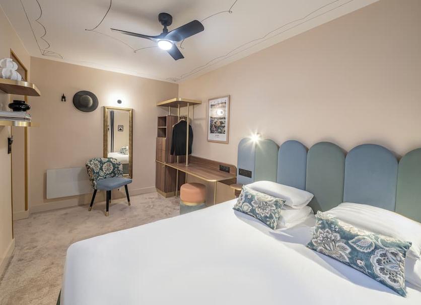 Quarto Foto